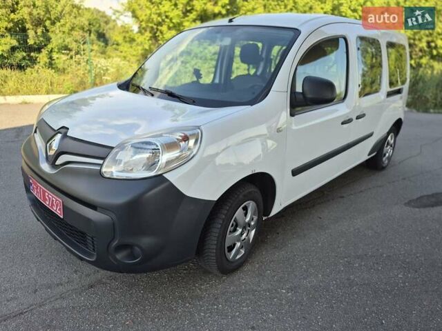 Белый Рено Кенгу, объемом двигателя 1.5 л и пробегом 162 тыс. км за 12570 $, фото 13 на Automoto.ua