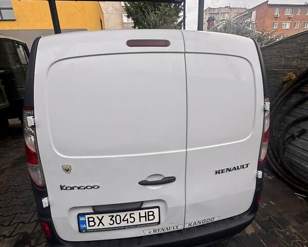 Белый Рено Кенгу, объемом двигателя 1.5 л и пробегом 161 тыс. км за 8200 $, фото 2 на Automoto.ua