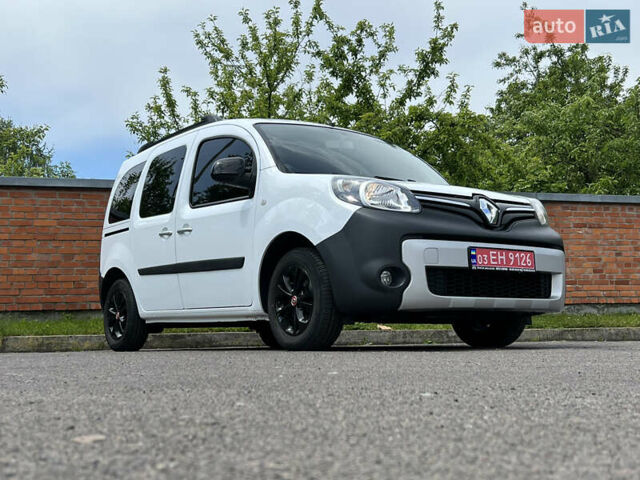 Белый Рено Кенгу, объемом двигателя 1.5 л и пробегом 172 тыс. км за 12999 $, фото 7 на Automoto.ua