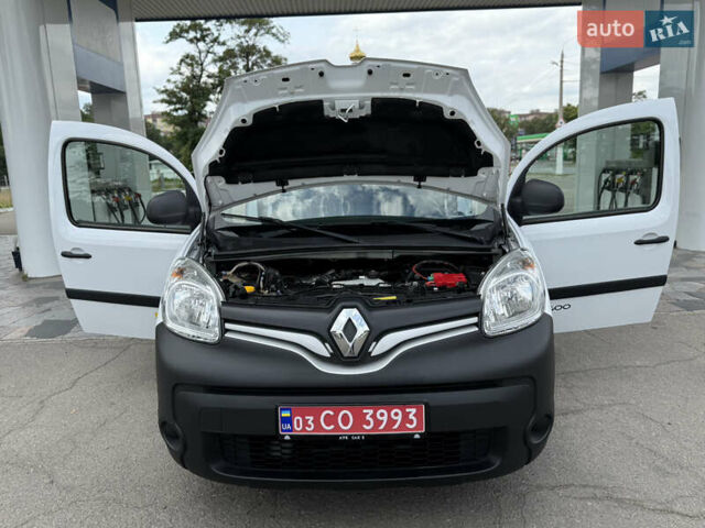 Белый Рено Кенгу, объемом двигателя 1.5 л и пробегом 117 тыс. км за 12999 $, фото 91 на Automoto.ua