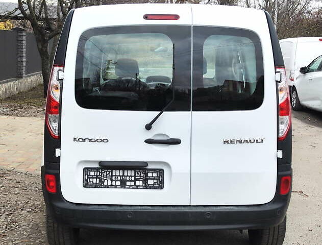 Білий Рено Кєнгу, об'ємом двигуна 0 л та пробігом 36 тис. км за 14200 $, фото 5 на Automoto.ua