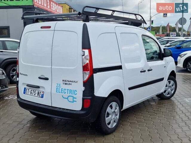 Белый Рено Кенгу, объемом двигателя 0 л и пробегом 105 тыс. км за 9100 $, фото 9 на Automoto.ua