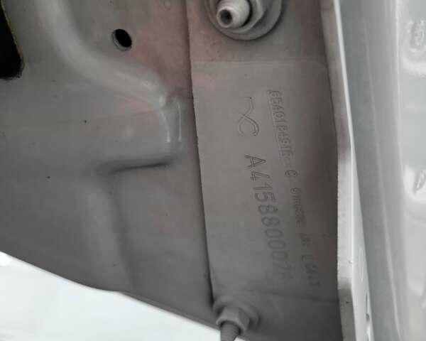 Белый Рено Кенгу, объемом двигателя 1.5 л и пробегом 200 тыс. км за 12900 $, фото 46 на Automoto.ua