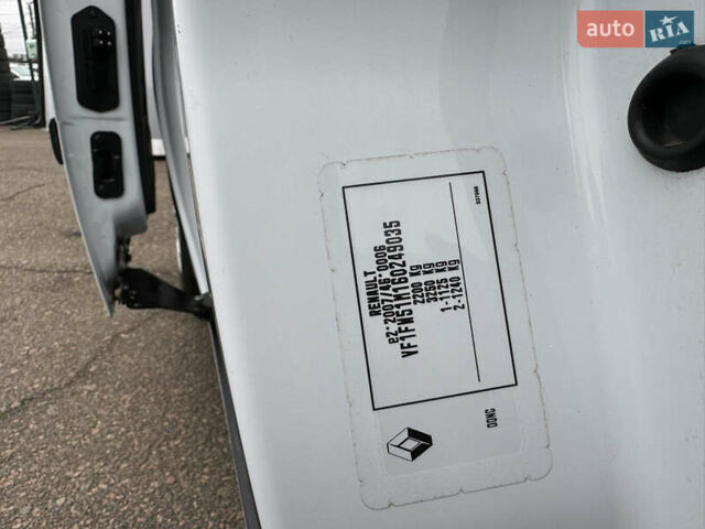 Белый Рено Кенгу, объемом двигателя 1.5 л и пробегом 71 тыс. км за 14700 $, фото 69 на Automoto.ua