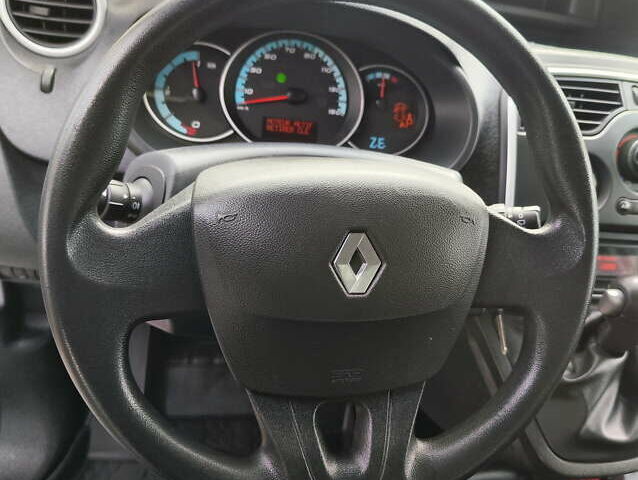 Білий Рено Кєнгу, об'ємом двигуна 0 л та пробігом 36 тис. км за 14200 $, фото 16 на Automoto.ua