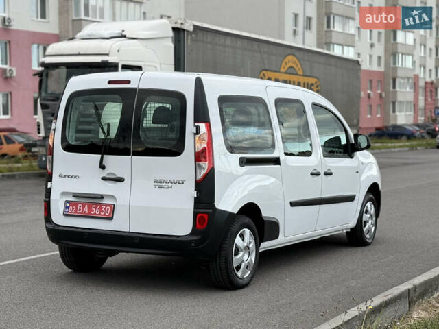 Белый Рено Кенгу, объемом двигателя 0 л и пробегом 11 тыс. км за 14799 $, фото 6 на Automoto.ua