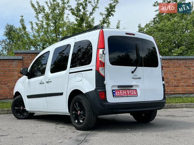 Белый Рено Кенгу, объемом двигателя 1.5 л и пробегом 172 тыс. км за 12999 $, фото 18 на Automoto.ua