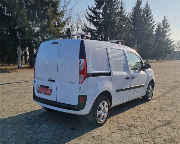 Белый Рено Кенгу, объемом двигателя 0 л и пробегом 191 тыс. км за 8999 $, фото 5 на Automoto.ua
