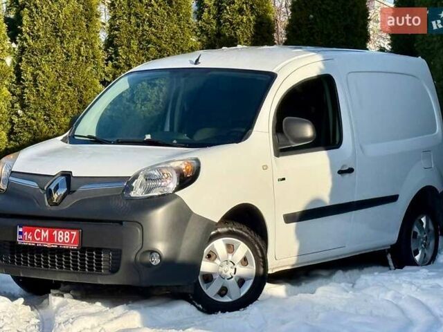 Белый Рено Кенгу, объемом двигателя 0 л и пробегом 75 тыс. км за 9999 $, фото 7 на Automoto.ua