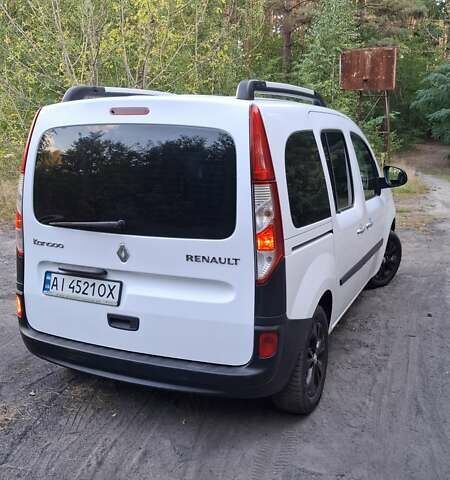 Білий Рено Кєнгу, об'ємом двигуна 1.5 л та пробігом 238 тис. км за 11800 $, фото 1 на Automoto.ua