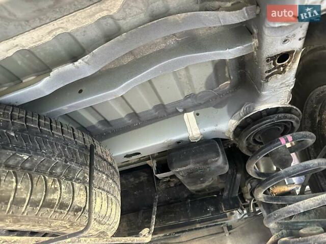 Білий Рено Кєнгу, об'ємом двигуна 0 л та пробігом 29 тис. км за 12300 $, фото 32 на Automoto.ua
