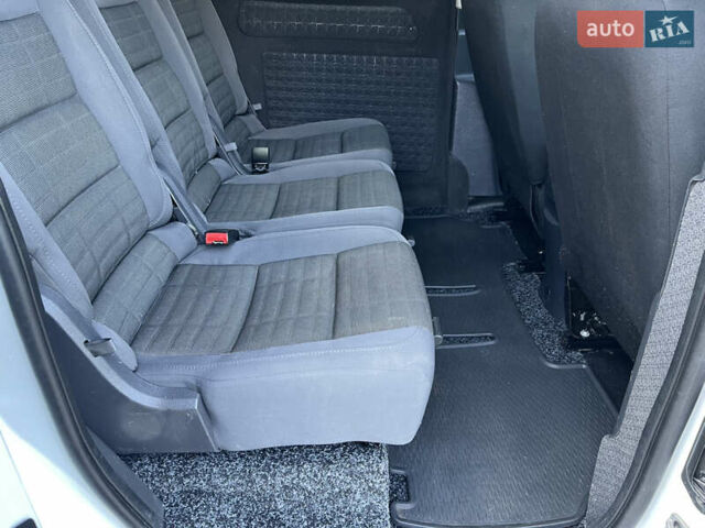 Белый Рено Кенгу, объемом двигателя 1.46 л и пробегом 140 тыс. км за 11799 $, фото 38 на Automoto.ua