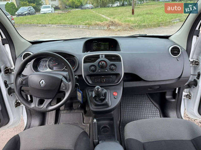 Білий Рено Кєнгу, об'ємом двигуна 1.46 л та пробігом 253 тис. км за 7700 $, фото 12 на Automoto.ua