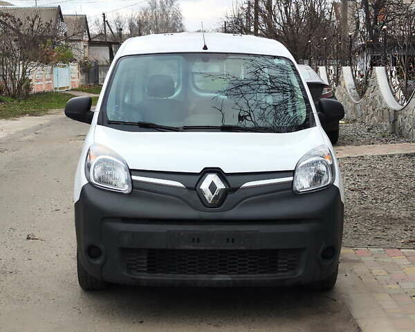Білий Рено Кєнгу, об'ємом двигуна 0 л та пробігом 36 тис. км за 14200 $, фото 1 на Automoto.ua