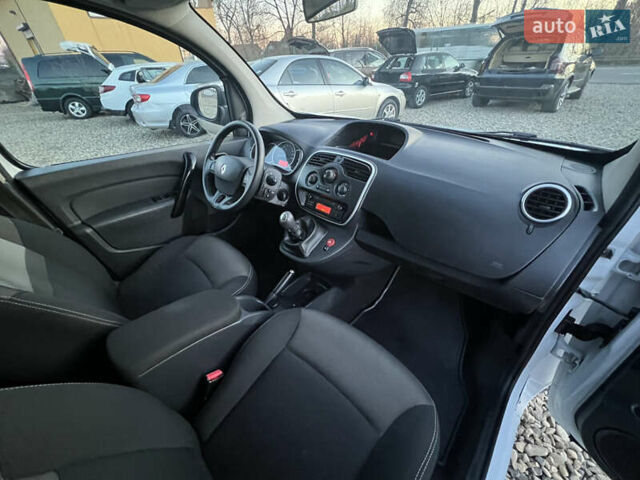 Білий Рено Кєнгу, об'ємом двигуна 1.5 л та пробігом 190 тис. км за 10800 $, фото 16 на Automoto.ua