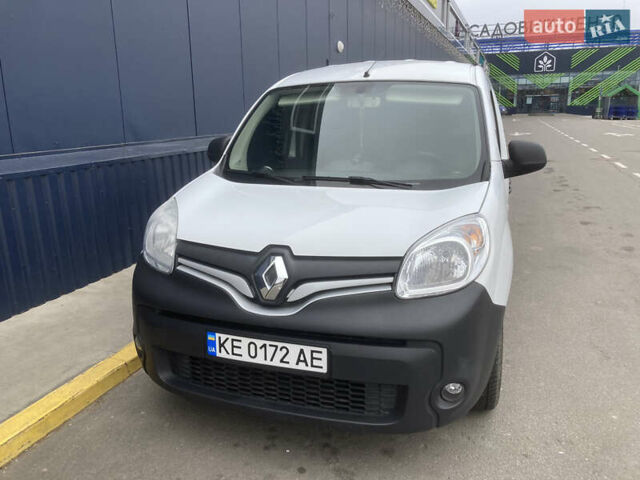 Білий Рено Кєнгу, об'ємом двигуна 1.5 л та пробігом 240 тис. км за 10000 $, фото 20 на Automoto.ua