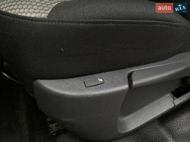 Білий Рено Кєнгу, об'ємом двигуна 0 л та пробігом 47 тис. км за 11350 $, фото 30 на Automoto.ua