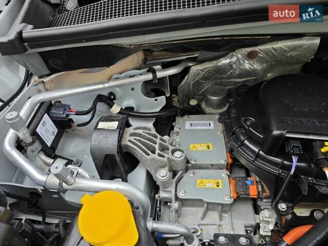 Рено Кенгу 2019 в Одессе на Automoto.ua Белый Рено Кенгу, объемом двигателя 0 л и пробегом 25 тыс. км за 14200 $, фото 51 на Automoto.ua