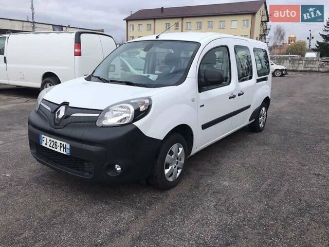 Белый Рено Кенгу, объемом двигателя 0 л и пробегом 135 тыс. км за 11855 $, фото 1 на Automoto.ua
