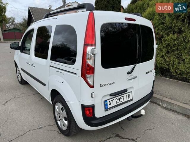 Белый Рено Кенгу, объемом двигателя 1.5 л и пробегом 230 тыс. км за 10750 $, фото 9 на Automoto.ua