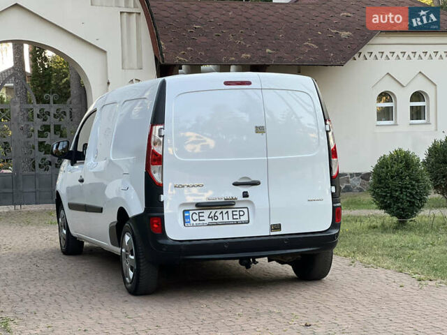 Білий Рено Кєнгу, об'ємом двигуна 1.5 л та пробігом 252 тис. км за 9950 $, фото 5 на Automoto.ua