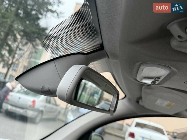 Белый Рено Кенгу, объемом двигателя 0 л и пробегом 61 тыс. км за 11900 $, фото 21 на Automoto.ua