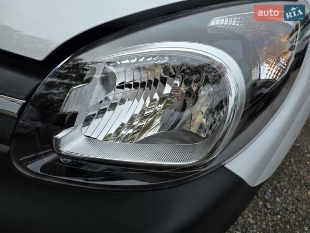 Рено Кенгу 2019 в Одессе на Automoto.ua Белый Рено Кенгу, объемом двигателя 0 л и пробегом 25 тыс. км за 14200 $, фото 47 на Automoto.ua