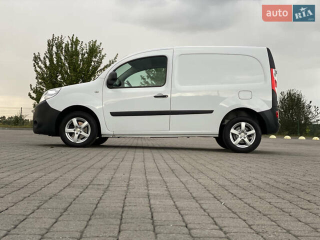 Білий Рено Кєнгу, об'ємом двигуна 1.5 л та пробігом 221 тис. км за 9700 $, фото 24 на Automoto.ua