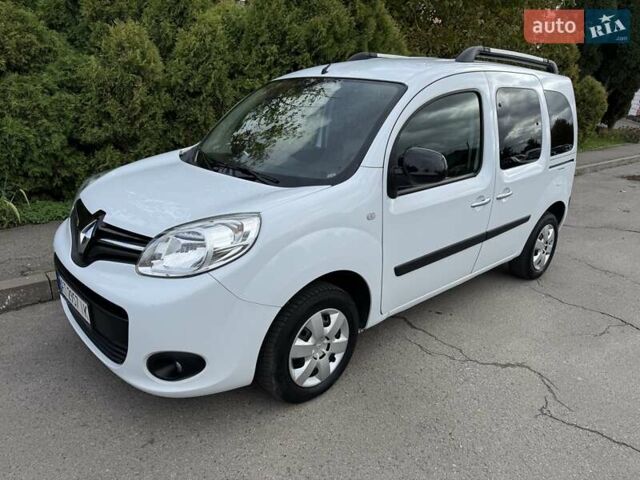Белый Рено Кенгу, объемом двигателя 1.5 л и пробегом 230 тыс. км за 10750 $, фото 11 на Automoto.ua