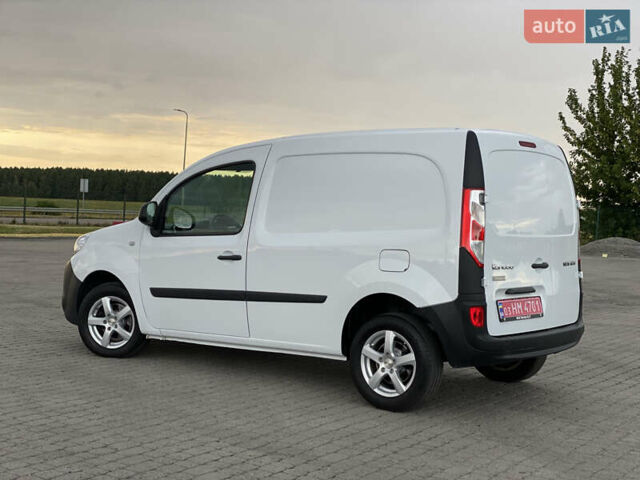 Білий Рено Кєнгу, об'ємом двигуна 1.5 л та пробігом 221 тис. км за 9700 $, фото 16 на Automoto.ua
