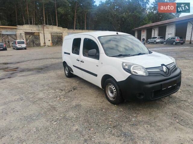 Білий Рено Кєнгу, об'ємом двигуна 0 л та пробігом 80 тис. км за 10850 $, фото 6 на Automoto.ua