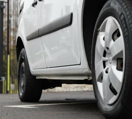 Рено Кенгу 2019 в Харькове на Automoto.ua Белый Рено Кенгу, объемом двигателя 0 л и пробегом 130 тыс. км за 9900 $, фото 90 на Automoto.ua