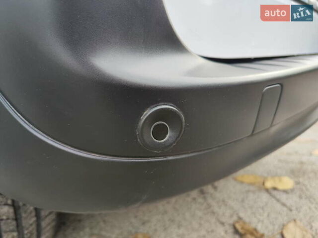 Белый Рено Кенгу, объемом двигателя 0 л и пробегом 16 тыс. км за 14700 $, фото 26 на Automoto.ua