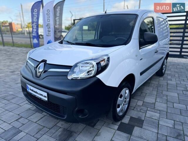 Белый Рено Кенгу, объемом двигателя 0 л и пробегом 39 тыс. км за 10500 $, фото 7 на Automoto.ua