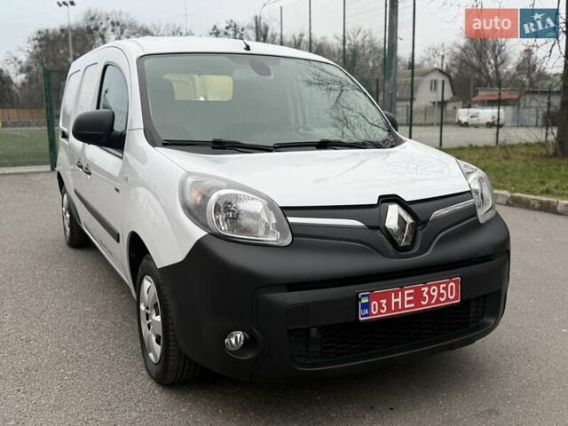 Белый Рено Кенгу, объемом двигателя 0 л и пробегом 61 тыс. км за 11900 $, фото 3 на Automoto.ua