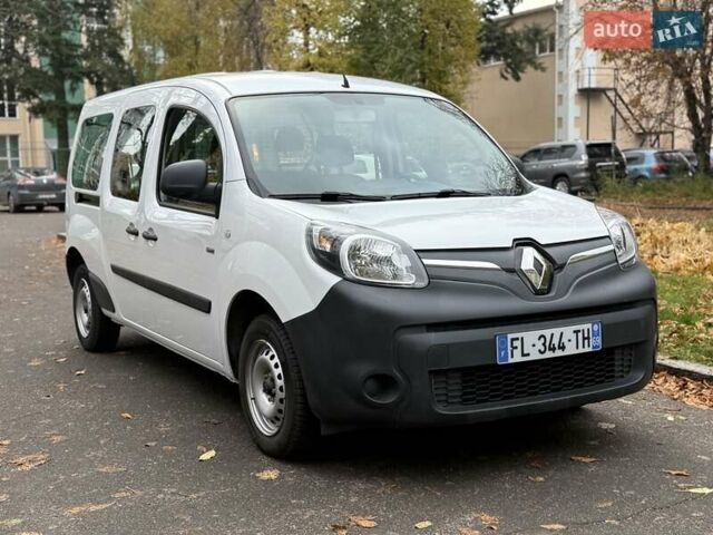 Білий Рено Кєнгу, об'ємом двигуна 0 л та пробігом 32 тис. км за 14900 $, фото 10 на Automoto.ua