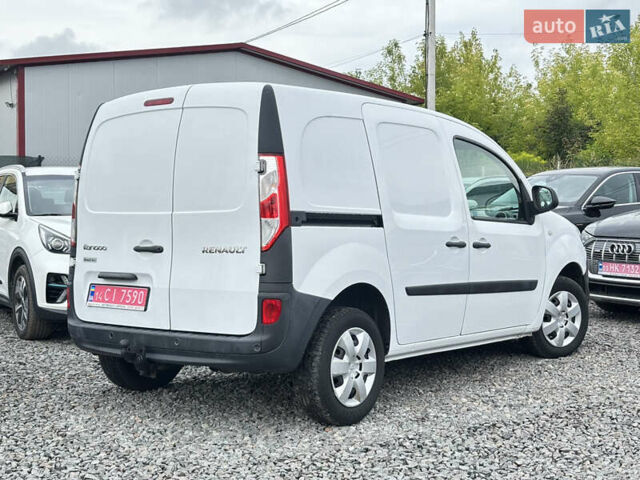 Белый Рено Кенгу, объемом двигателя 1.5 л и пробегом 140 тыс. км за 10900 $, фото 29 на Automoto.ua