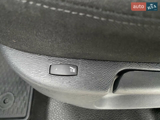 Білий Рено Кєнгу, об'ємом двигуна 1.5 л та пробігом 221 тис. км за 9700 $, фото 33 на Automoto.ua