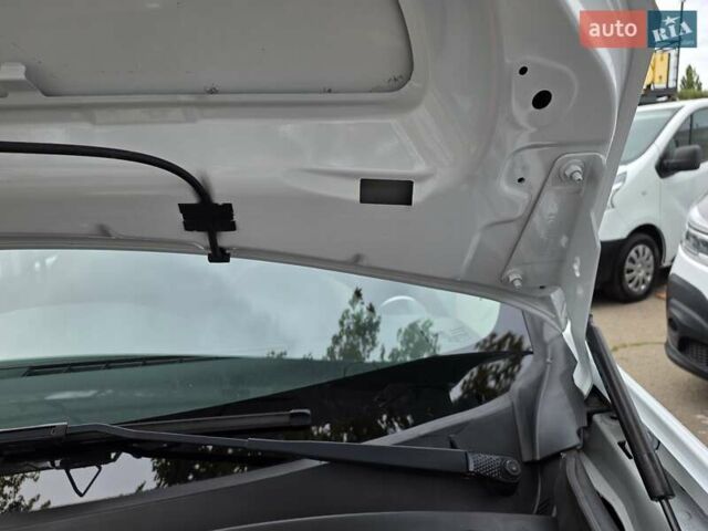 Рено Кенгу 2019 в Одессе на Automoto.ua Белый Рено Кенгу, объемом двигателя 0 л и пробегом 25 тыс. км за 14200 $, фото 49 на Automoto.ua