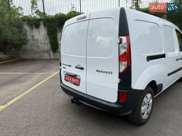 Белый Рено Кенгу, объемом двигателя 1.5 л и пробегом 210 тыс. км за 12300 $, фото 22 на Automoto.ua
