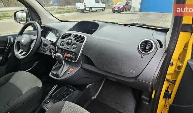 Білий Рено Кєнгу, об'ємом двигуна 0 л та пробігом 53 тис. км за 11100 $, фото 39 на Automoto.ua