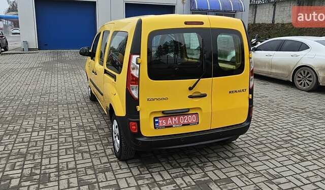 Білий Рено Кєнгу, об'ємом двигуна 0 л та пробігом 53 тис. км за 11100 $, фото 10 на Automoto.ua