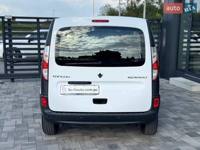 Білий Рено Кєнгу, об'ємом двигуна 1.5 л та пробігом 177 тис. км за 10250 $, фото 10 на Automoto.ua