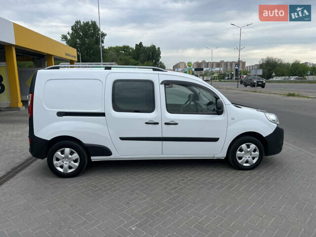 Белый Рено Кенгу, объемом двигателя 1.5 л и пробегом 190 тыс. км за 11800 $, фото 1 на Automoto.ua