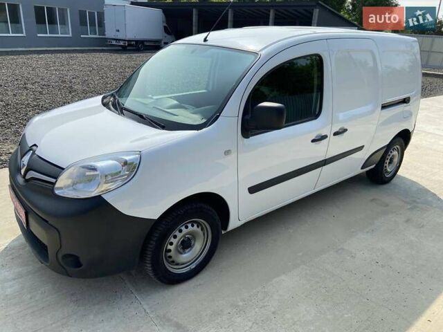 Белый Рено Кенгу, объемом двигателя 1.5 л и пробегом 138 тыс. км за 12597 $, фото 6 на Automoto.ua