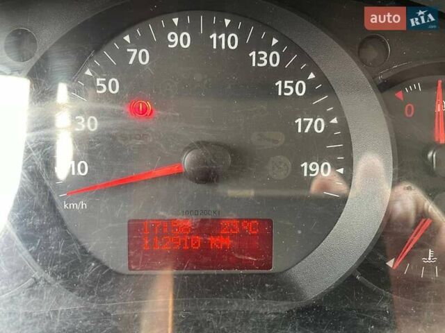Белый Рено Кенгу, объемом двигателя 1.46 л и пробегом 114 тыс. км за 13613 $, фото 24 на Automoto.ua