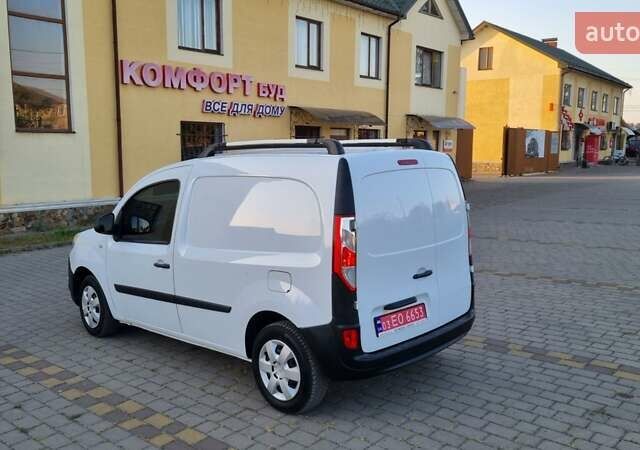 Белый Рено Кенгу, объемом двигателя 1.5 л и пробегом 199 тыс. км за 9750 $, фото 12 на Automoto.ua