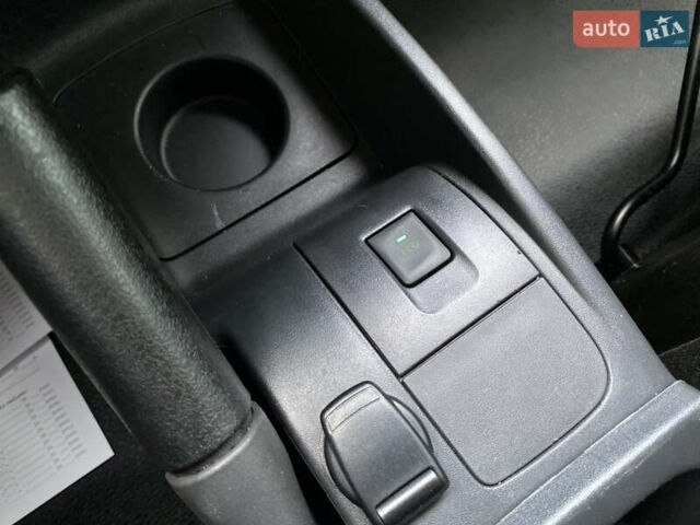 Белый Рено Кенгу, объемом двигателя 0 л и пробегом 8 тыс. км за 15500 $, фото 37 на Automoto.ua