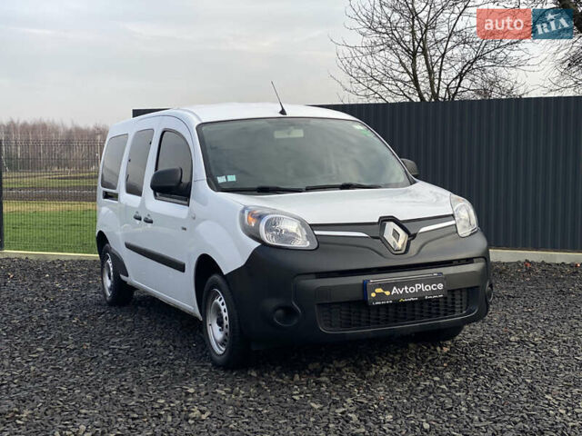 Белый Рено Кенгу, объемом двигателя 0 л и пробегом 8 тыс. км за 15500 $, фото 46 на Automoto.ua