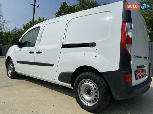 Белый Рено Кенгу, объемом двигателя 1.5 л и пробегом 138 тыс. км за 12597 $, фото 17 на Automoto.ua
